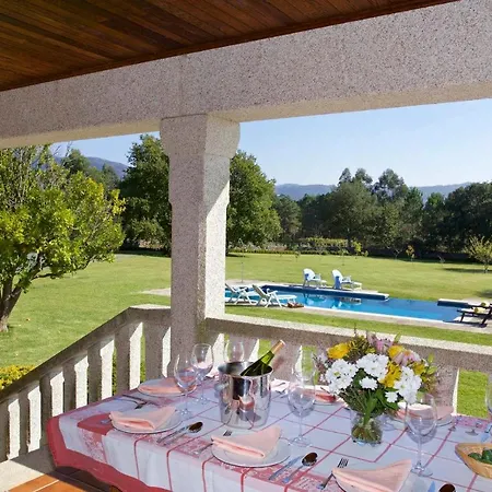 Goian Sleeps 10 Pool