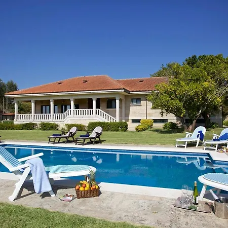 Goian Sleeps 10 Pool * Goyán
